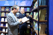 حضور هیات علمی دانشگاه بین المللی مذاهب اسلامی در غرفه دانشگاه، در سی ششمین نمایشگاه کتاب تهران