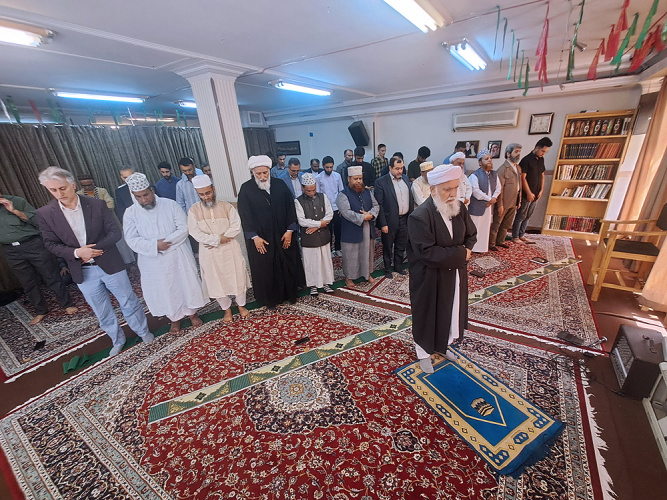 گزارش تصویری حضور علمای اهل سنت کشور بنگلادش در دانشگاه بین المللی مذاهب اسلامی/ بازدید از کتابخانه و شرکت در نماز وحدت
